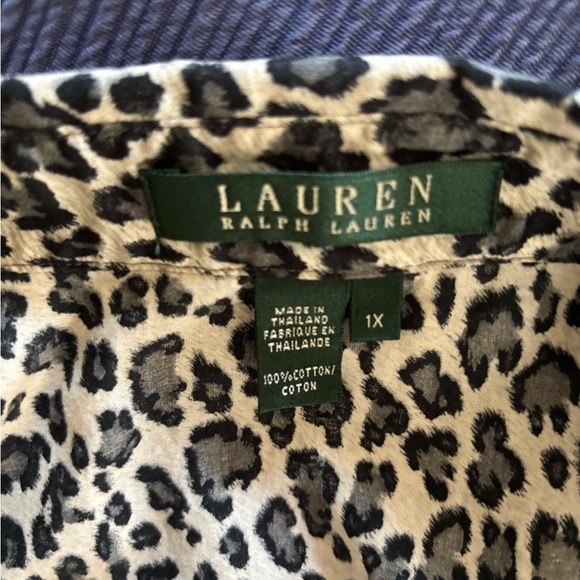 Like New Lauren Ralph Lauren Black and White Leopard Print Shirt xl - Picture 3 of 5